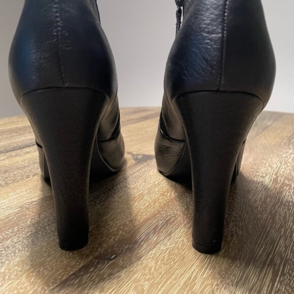 MOJO MOXY Leather High Heeled Booties Size 9M - Picture 3 of 13
